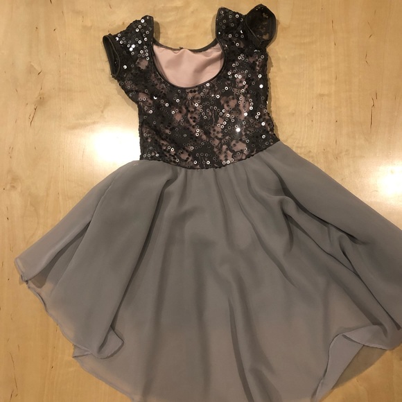 This is a Silvery Gray dress. - Picture 2 of 2